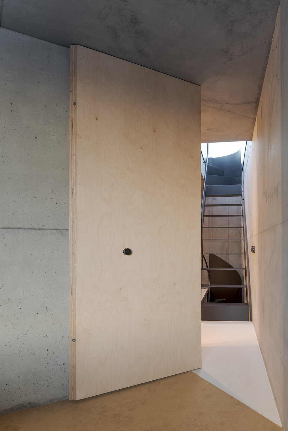 casa triangular by studio lpp