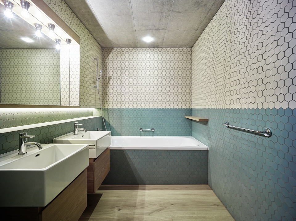 extension house grieder swarovski by afgh architects