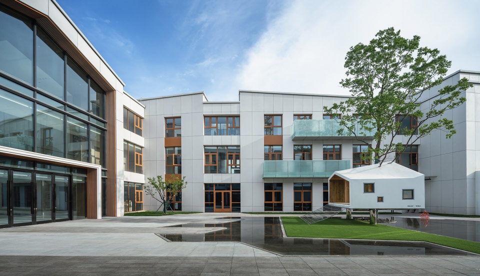 nanjing galaxy world nanjing galaxy kindergarten in jiangsu china by lacime architectural design