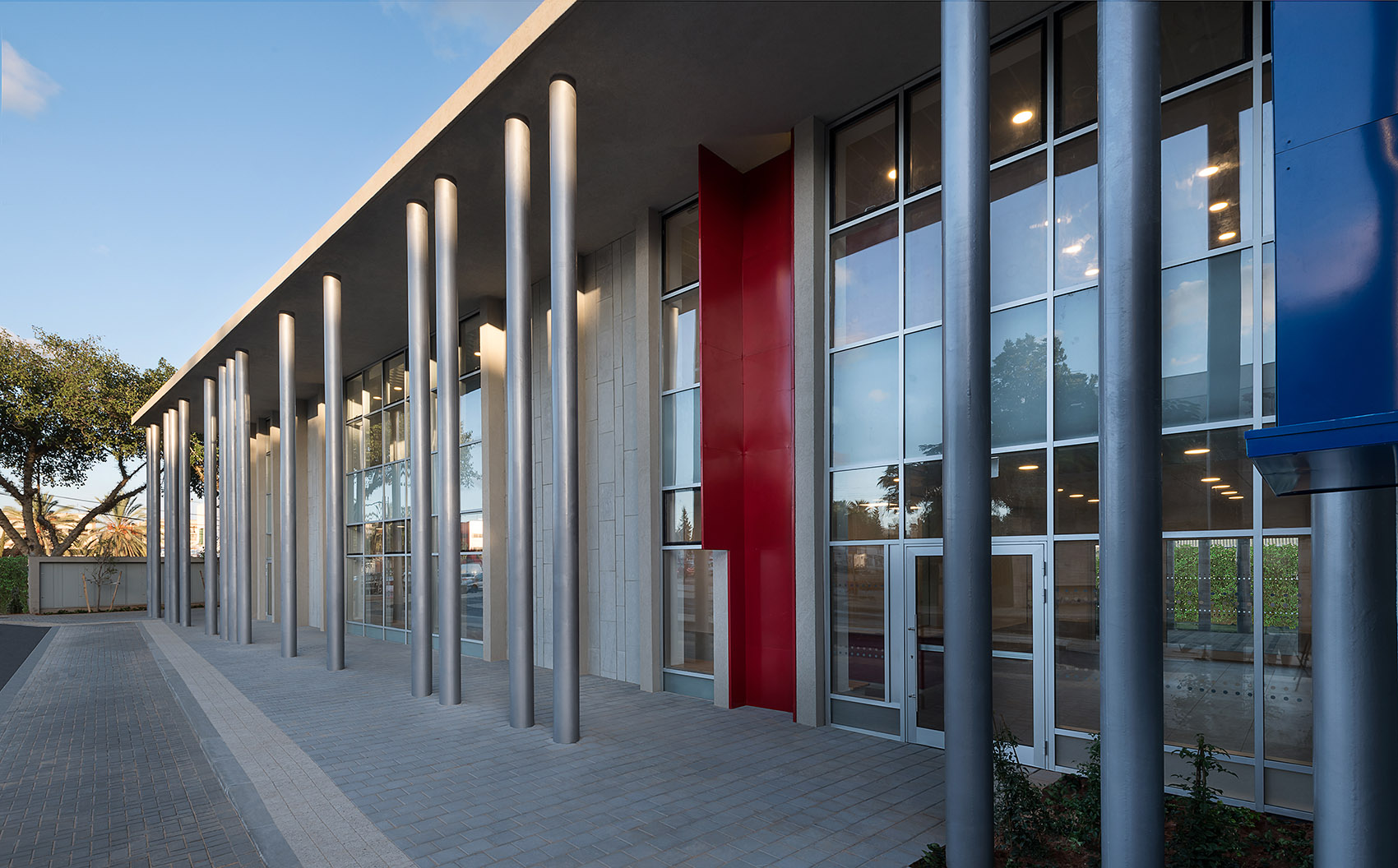Community Centre for People with Disabilities by Golany Architects 谷德设计网 Community Centre for People with Disabilities by Golany Architects 谷德设计网