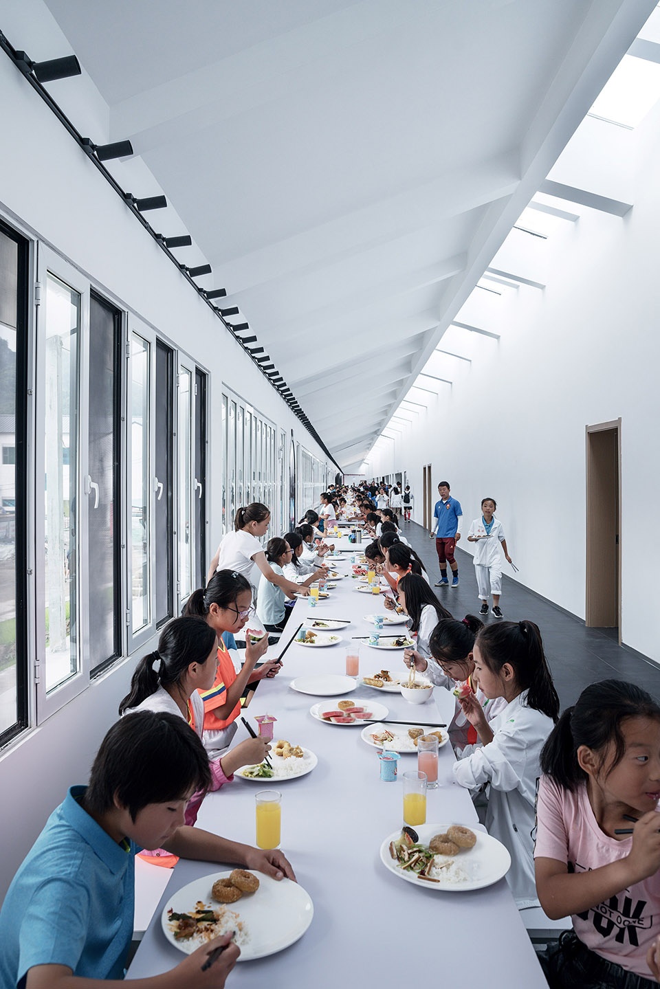 ekato meter cafeteria china by studio qi
