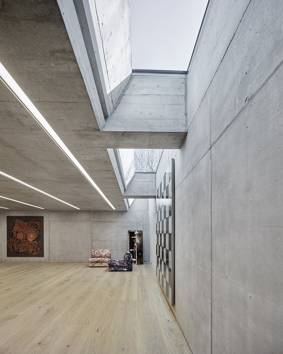 extension house grieder swarovski by afgh architects