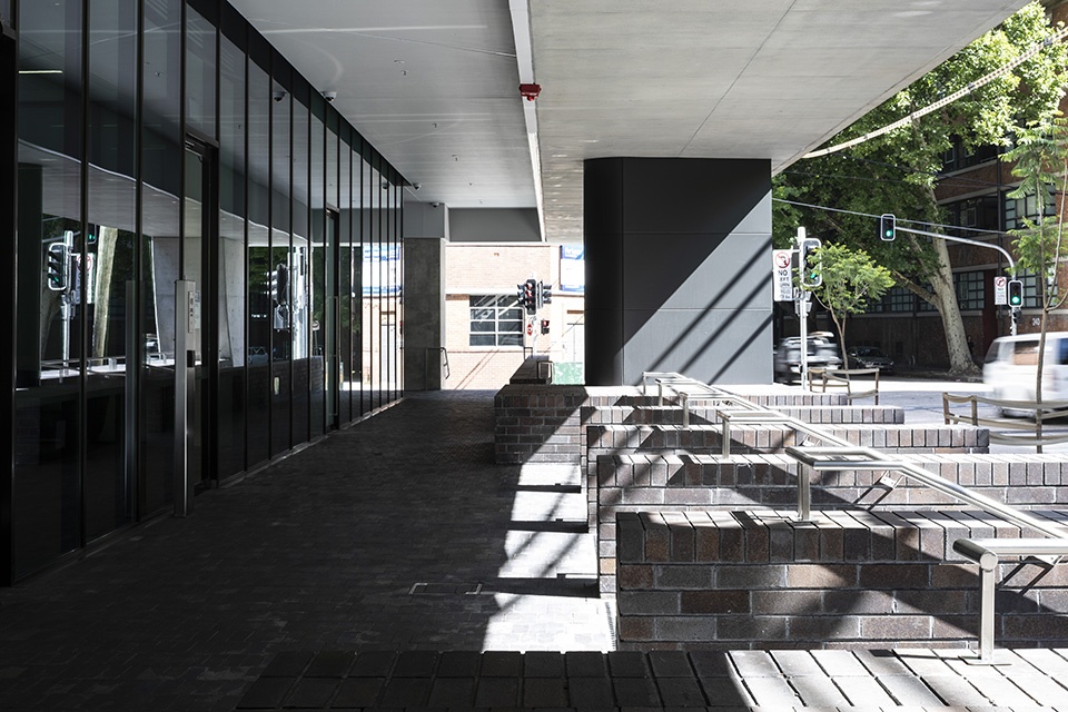 rail operations centre by jacobs smart design studio