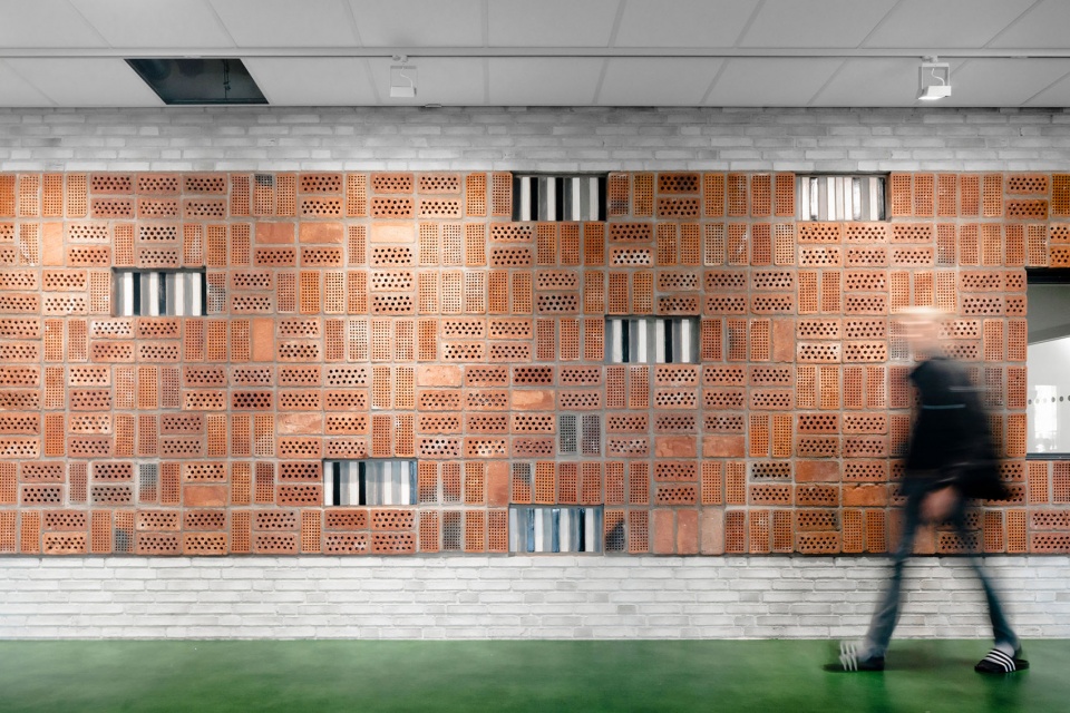 new tiunda school by c f moller architects