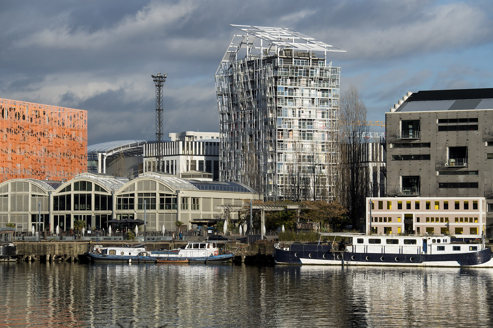 Ycone La Confluence Residential Tower By Ateliers Jean Nouvel - 谷德设计网