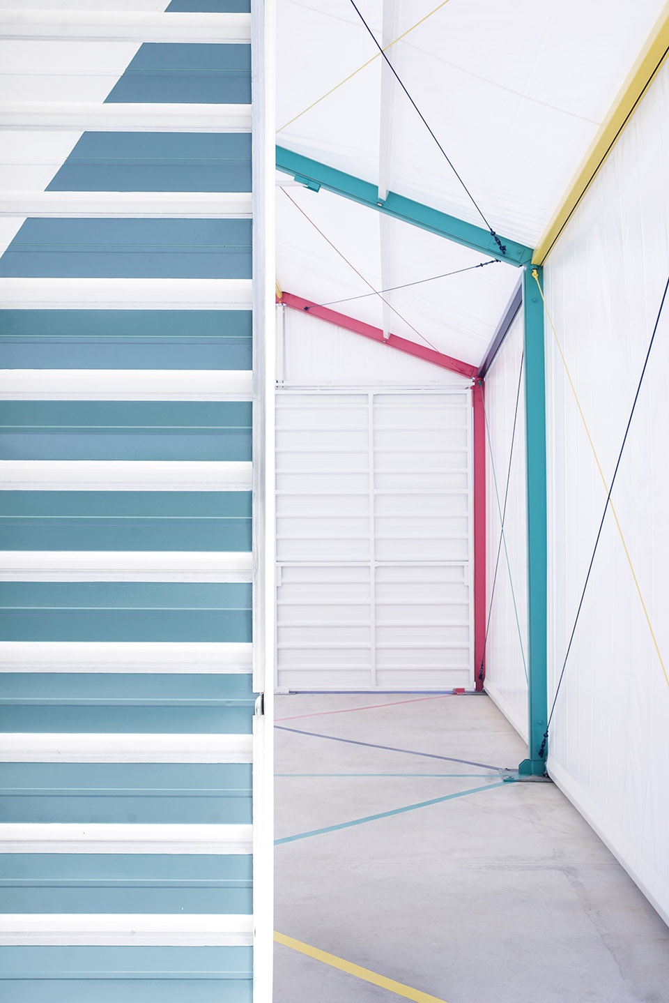 multicolor pavilion by martin pelaez