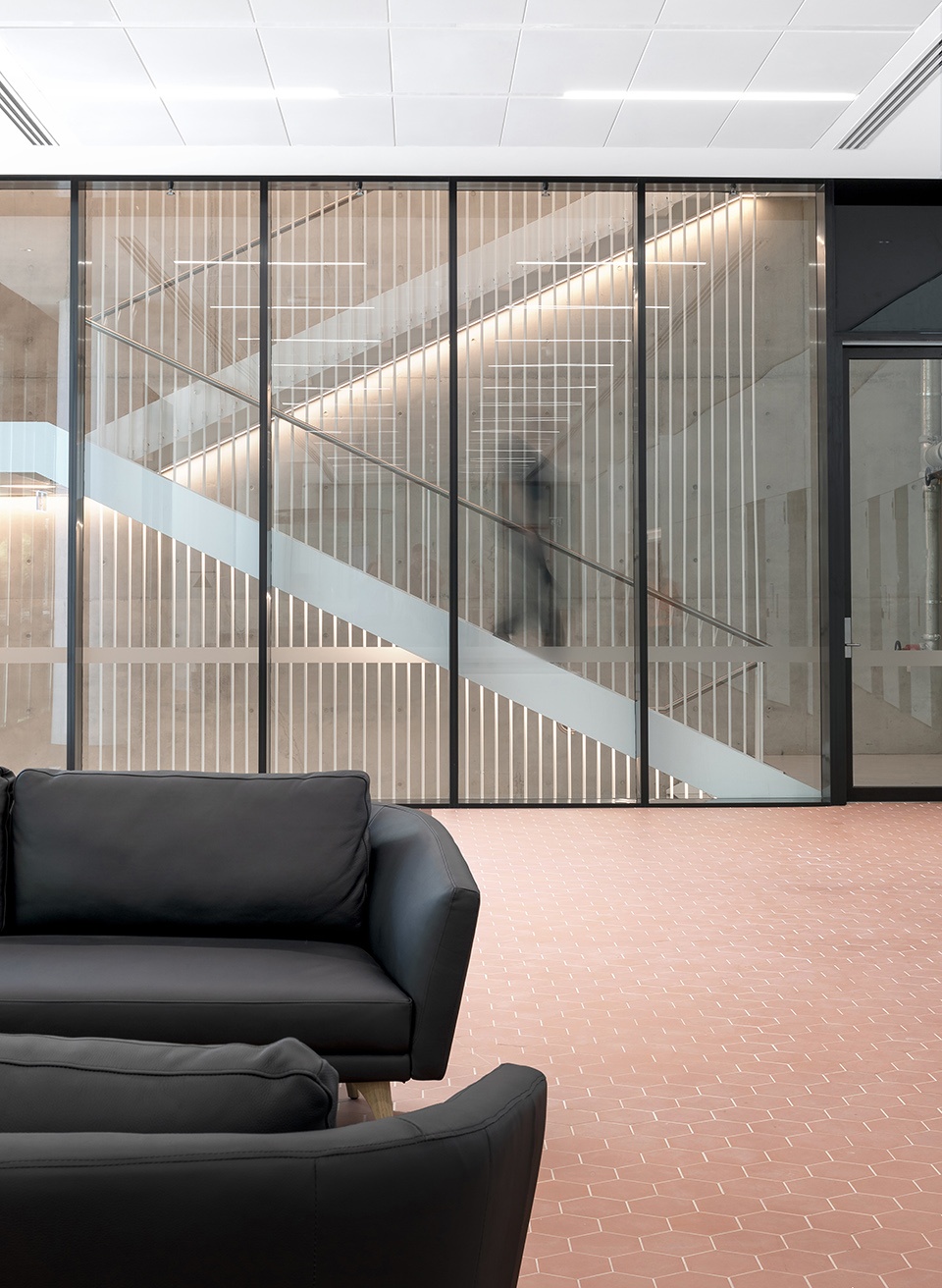 rail operations centre by jacobs smart design studio