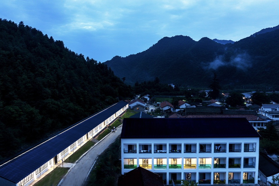 ekato meter cafeteria china by studio qi