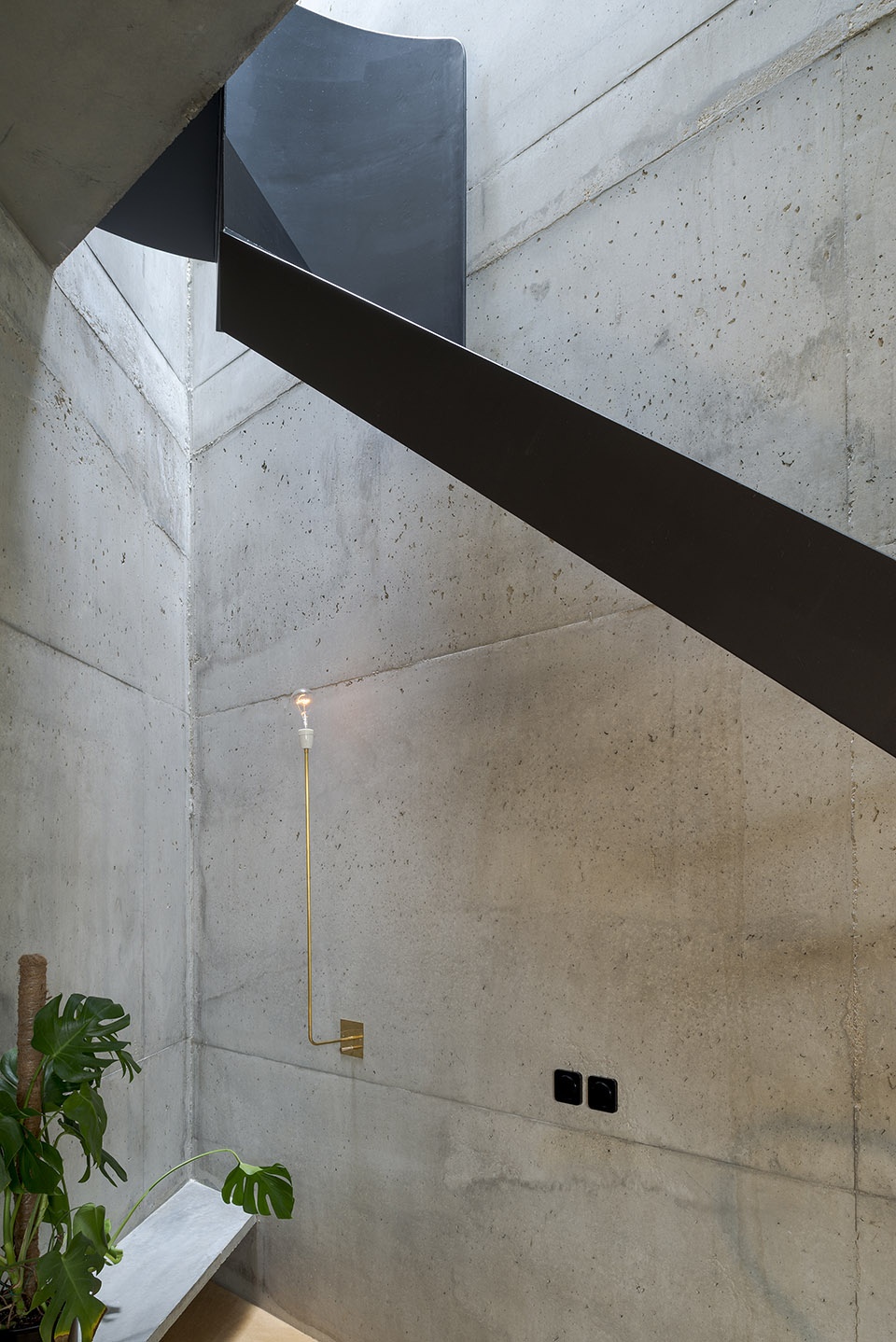 casa triangular by studio lpp