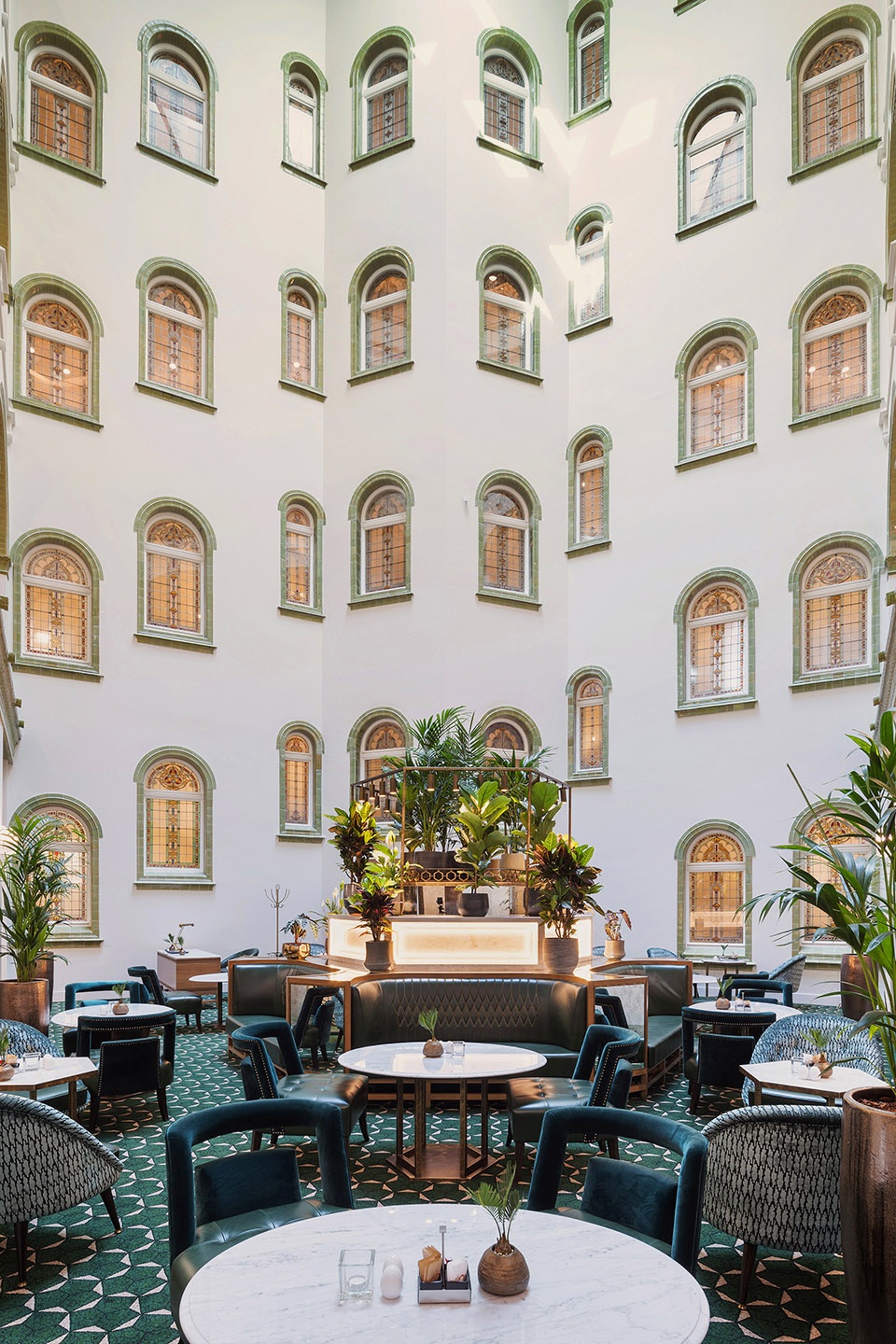Paris Court Renovation by KROKIARCHIKON