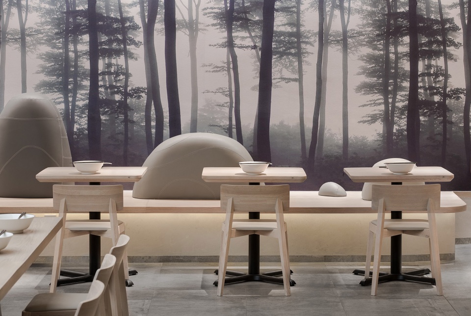 kiki noodle house china by golucci interior architects