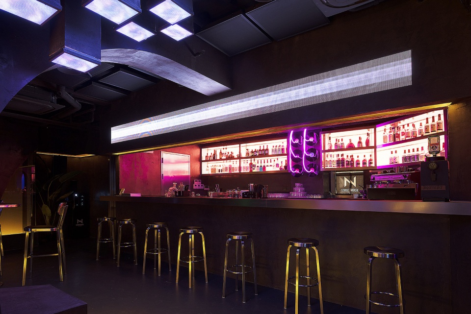 street noise club chian by jh architecture