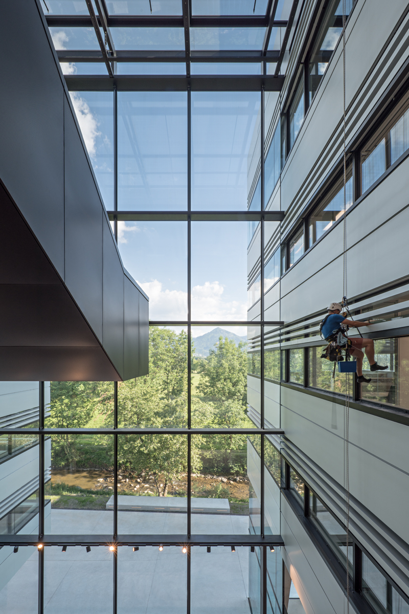 doppelmayr headquarters hohe brucke wolfurt by alleswirdgut