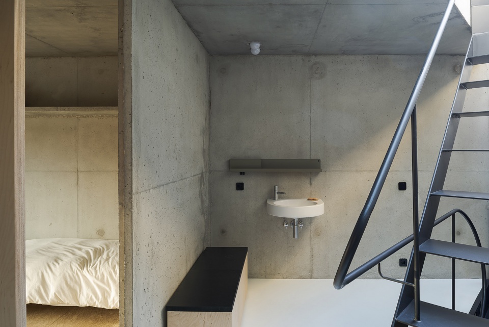 casa triangular by studio lpp