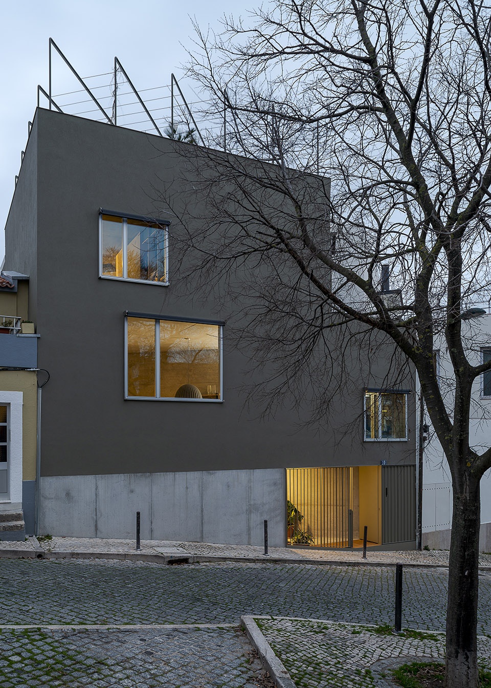 casa triangular by studio lpp