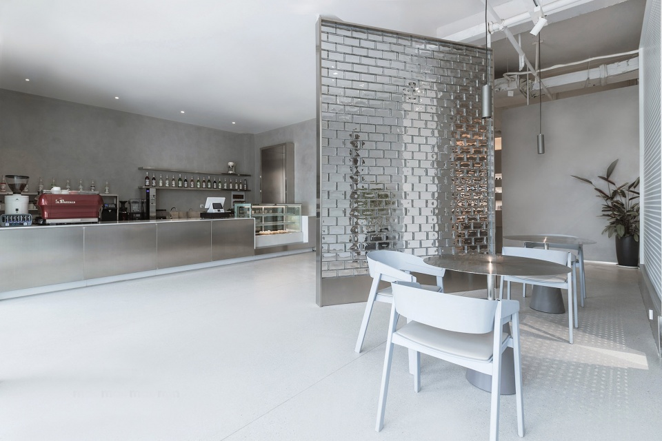 biluo poetry and coffee house china by moothan design