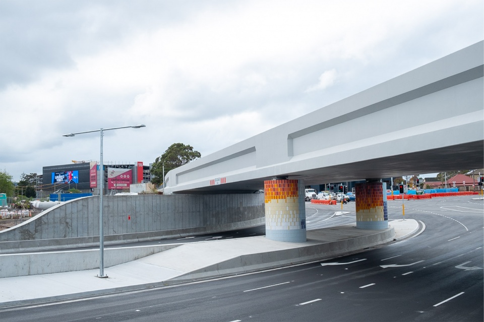 mascot rail bridge sydney by mcgregor westlake architecture