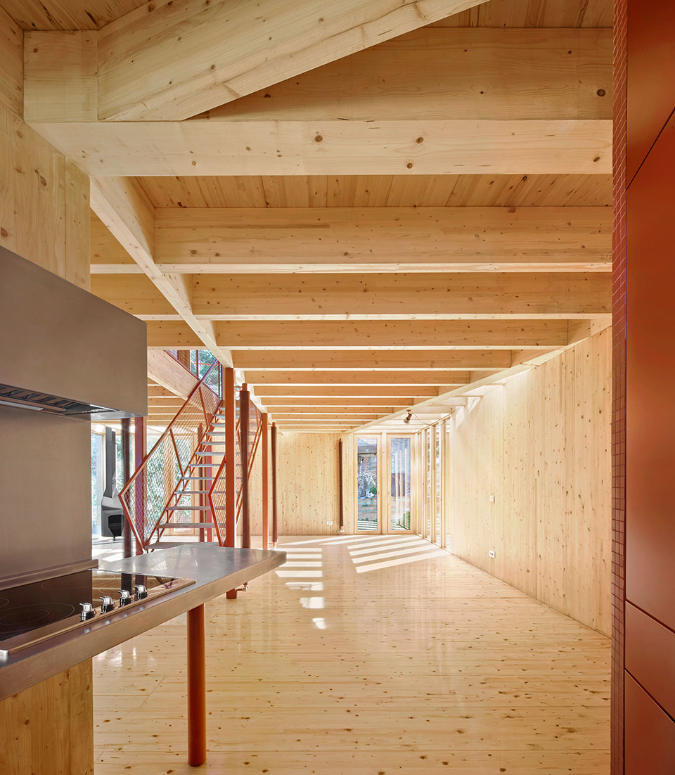 SINGLE FAMILY HOUSE IN LA FLORESTA, BARCELONA by ARQUITECTURAG 谷德设计网