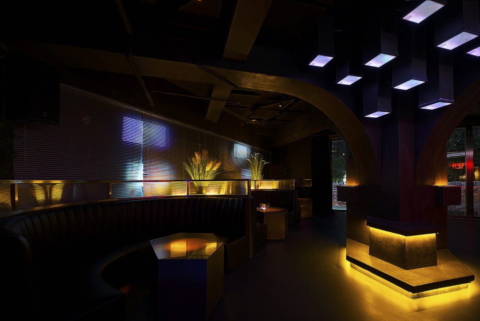 street noise club chian by jh architecture