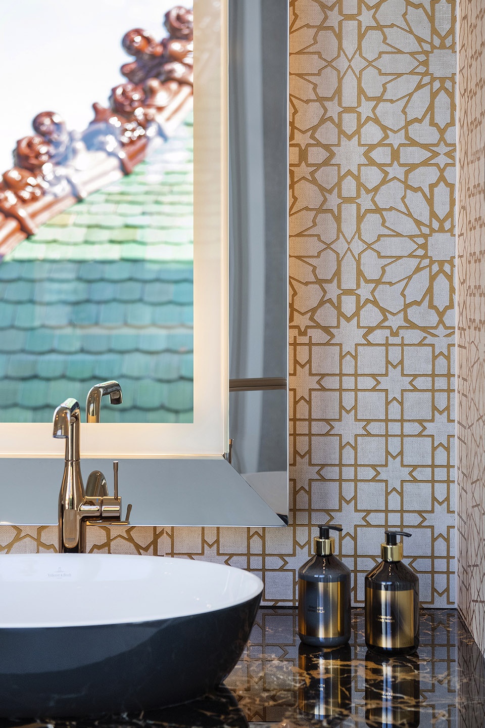 Paris Court Renovation by KROKIARCHIKON