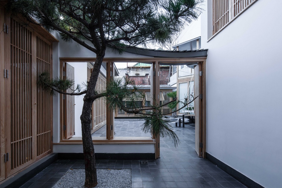 beijing zisheng courtyard china by jiejie studio