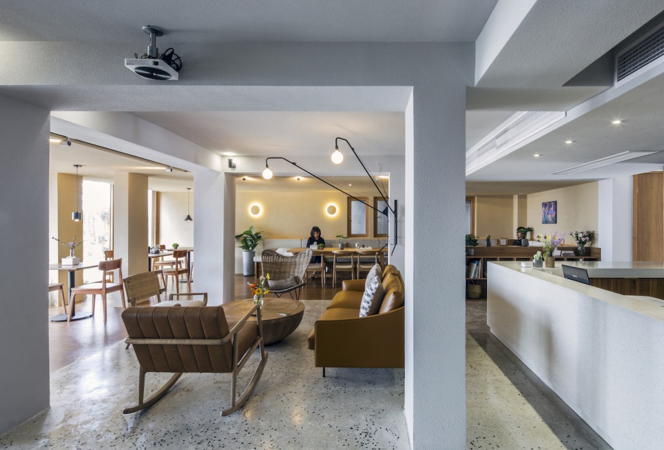 zhoushan summer hotel china by mat office