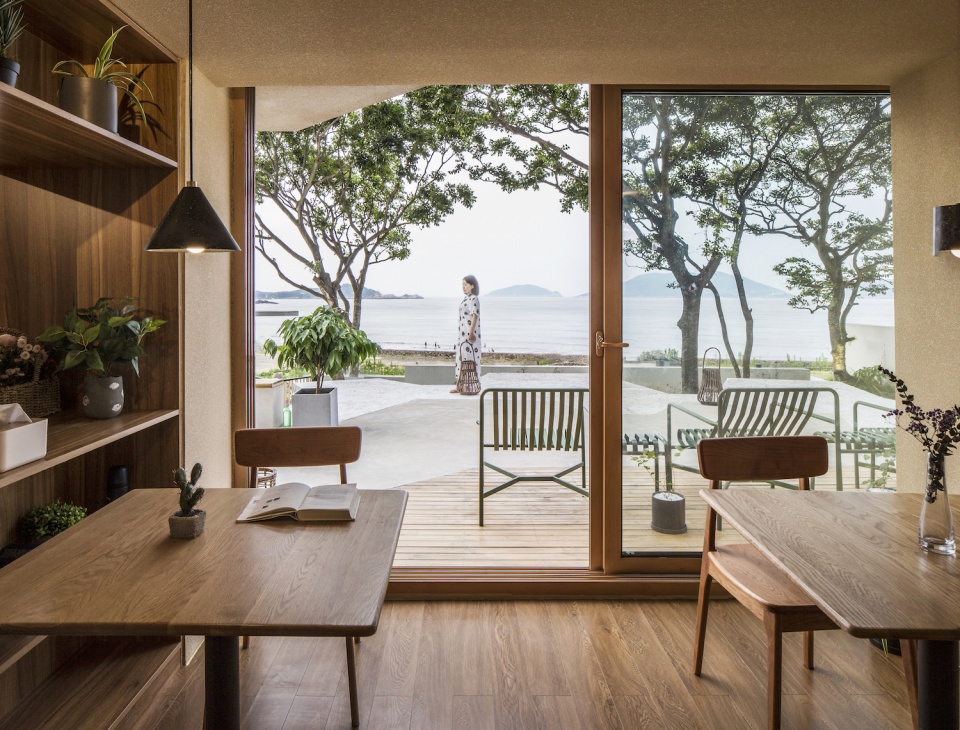 zhoushan summer hotel china by mat office