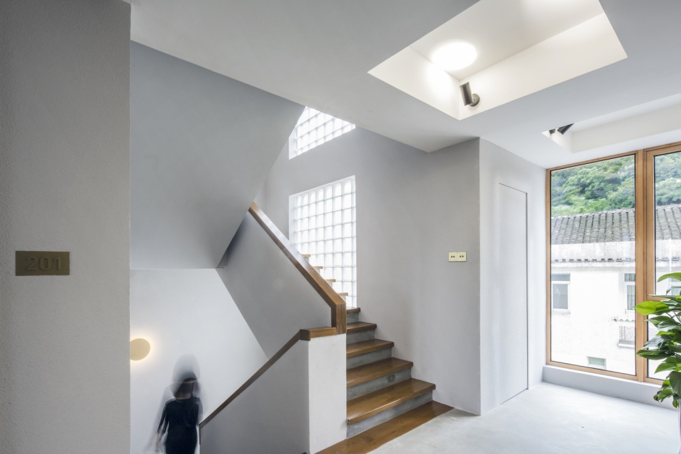 zhoushan summer hotel china by mat office