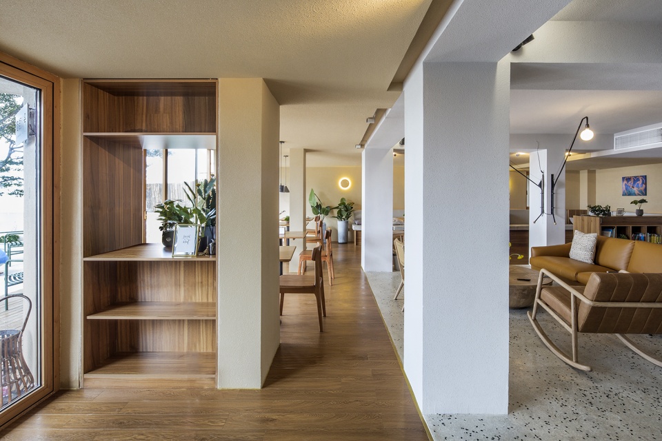 zhoushan summer hotel china by mat office