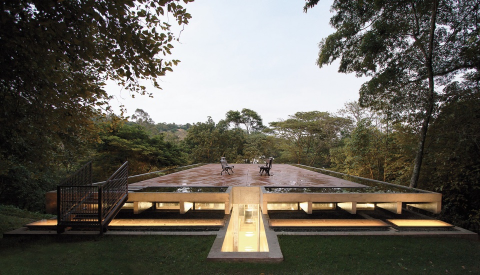 atelier branco casa biblioteca Jaqueline Lessa