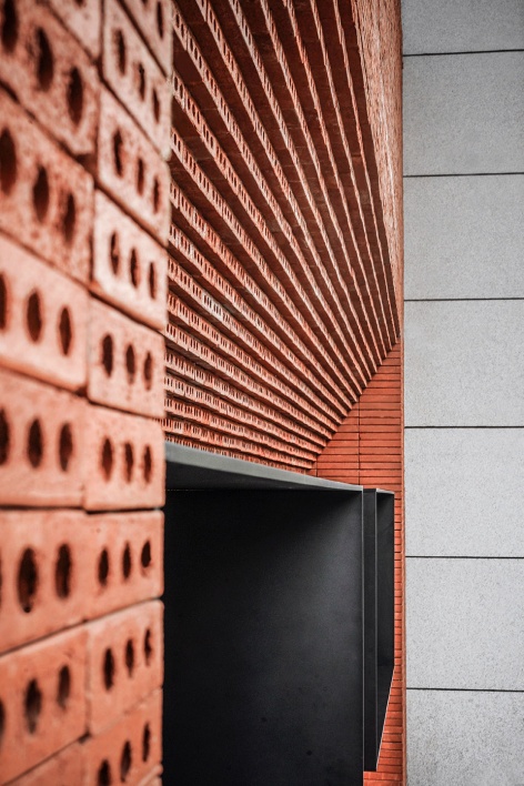 retur china by geom design