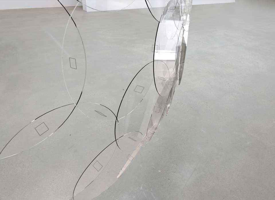 slow particle by vincent leroy
