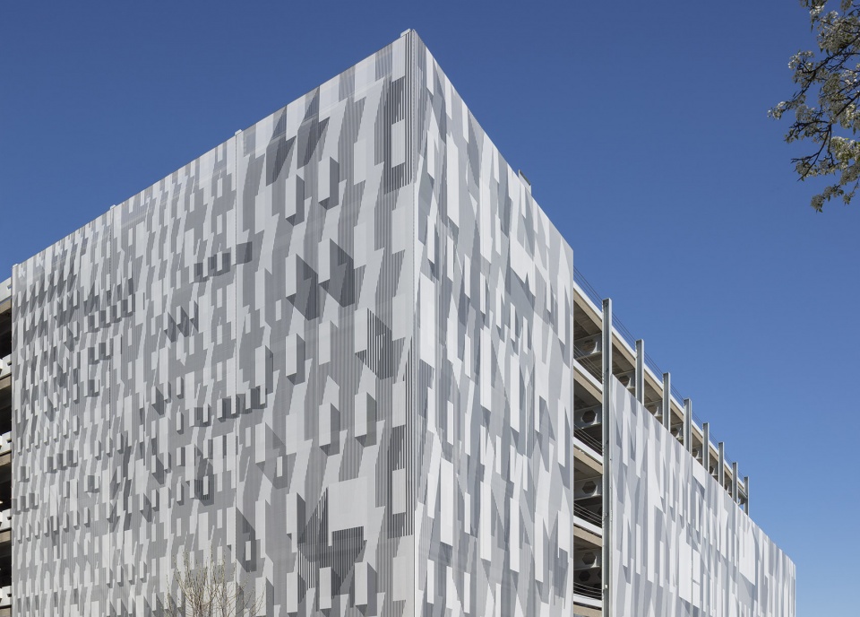 kendall square garage screens by french 2d