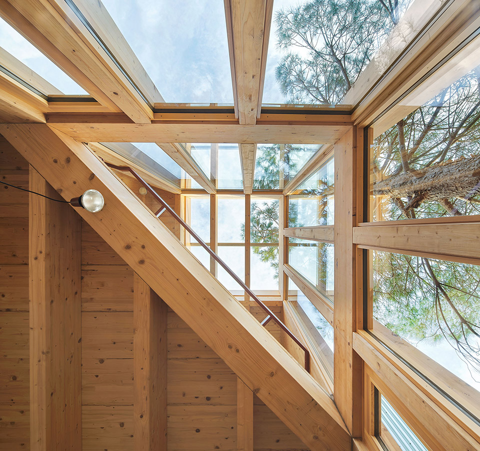 SINGLE FAMILY HOUSE IN LA FLORESTA, BARCELONA by ARQUITECTURAG 谷德设计网