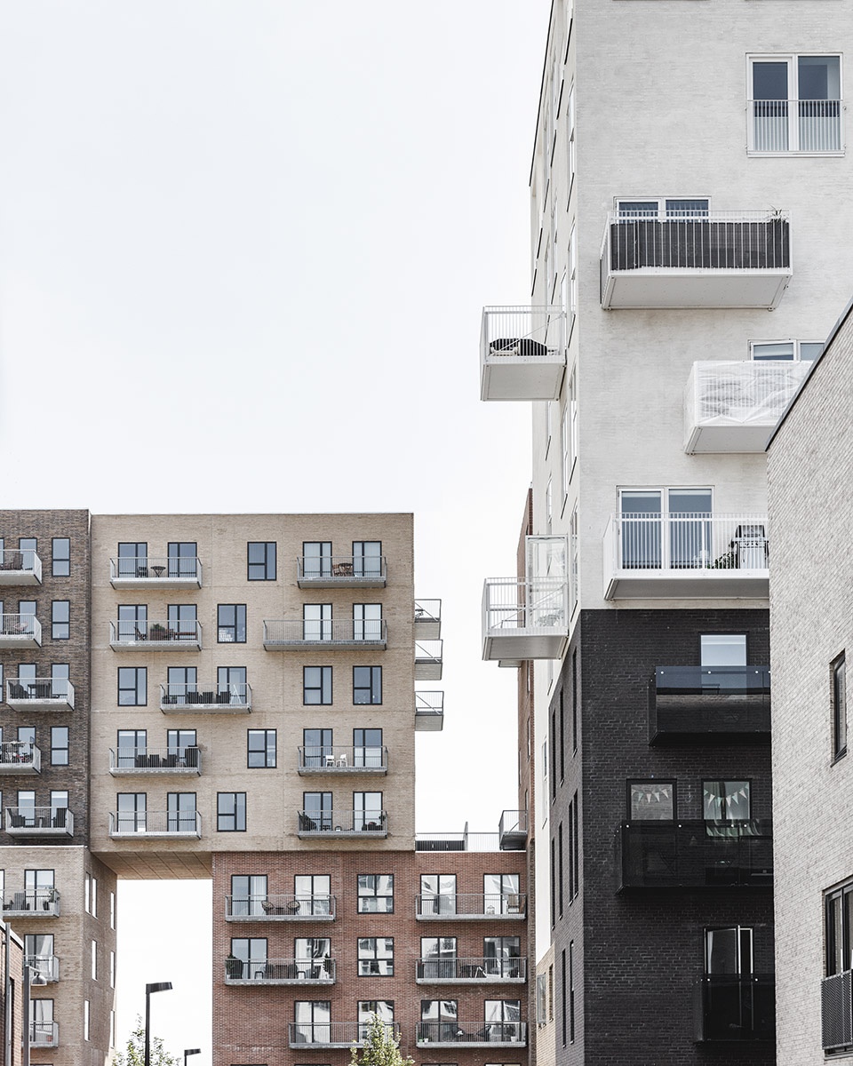 cubic house adept