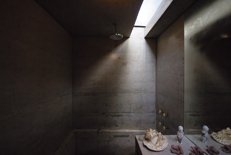 atelier branco casa biblioteca Jaqueline Lessa