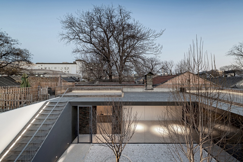 folding courtyard archstudio