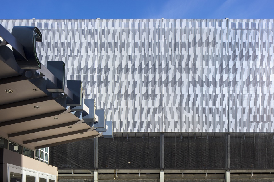 kendall square garage screens by french 2d