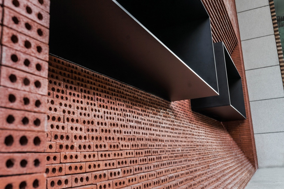 retur china by geom design