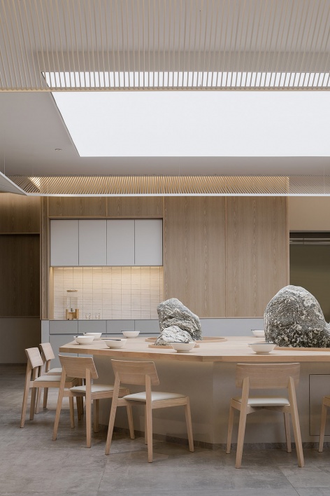 kiki noodle house china by golucci interior architects