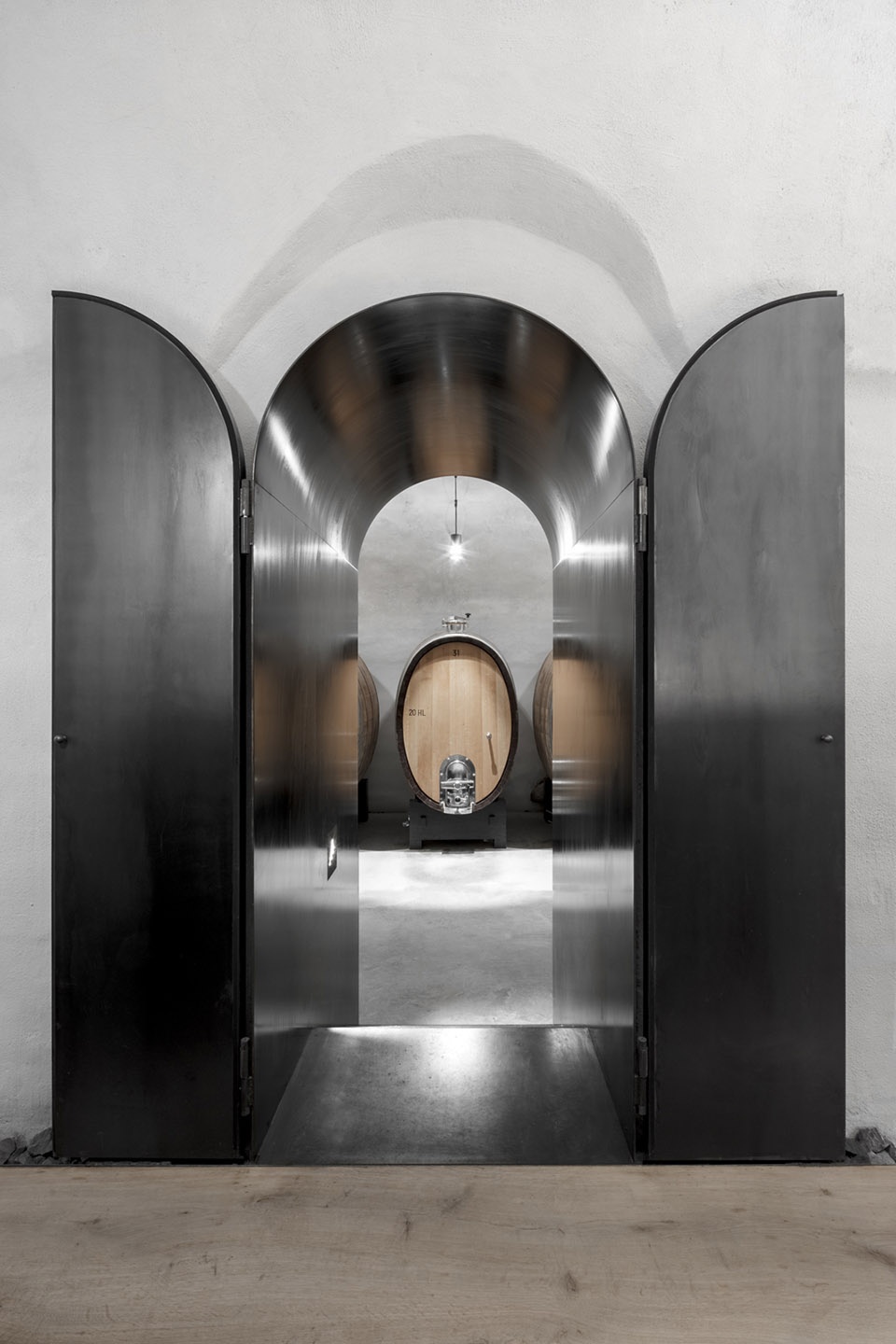hotel pacherhof new cellar bergmeisterwolf architekten