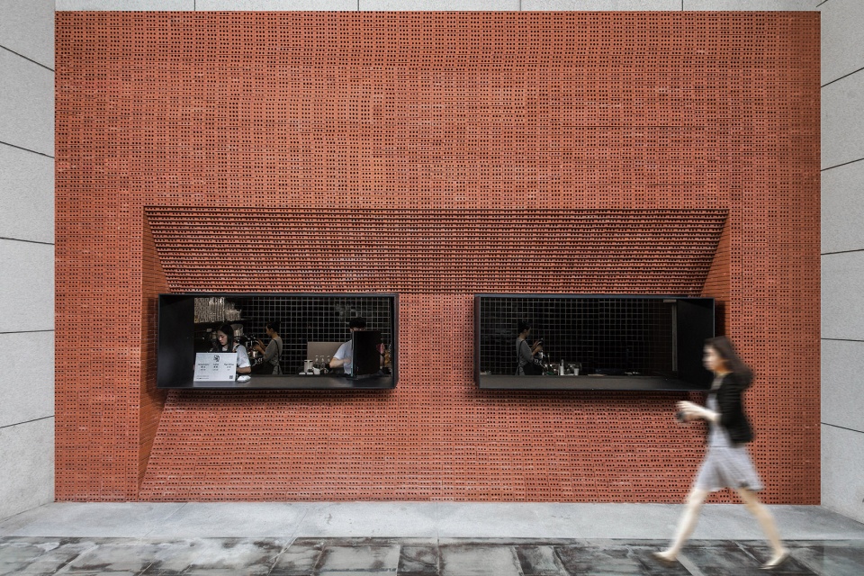 retur china by geom design