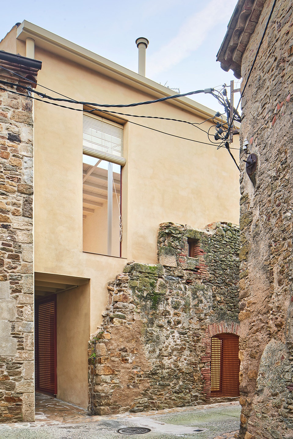single family house in palau sator by arquitectura g