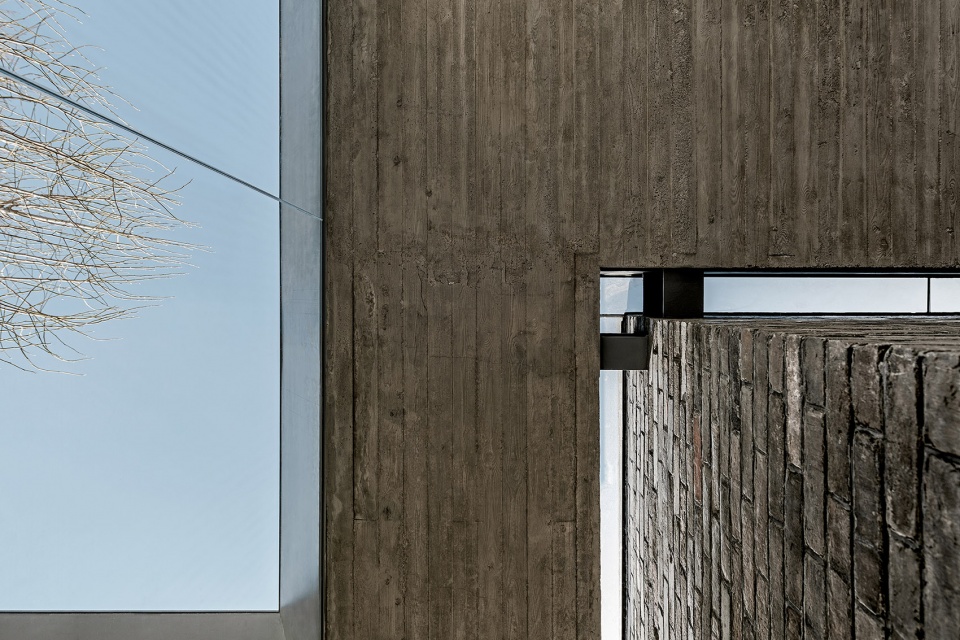folding courtyard archstudio