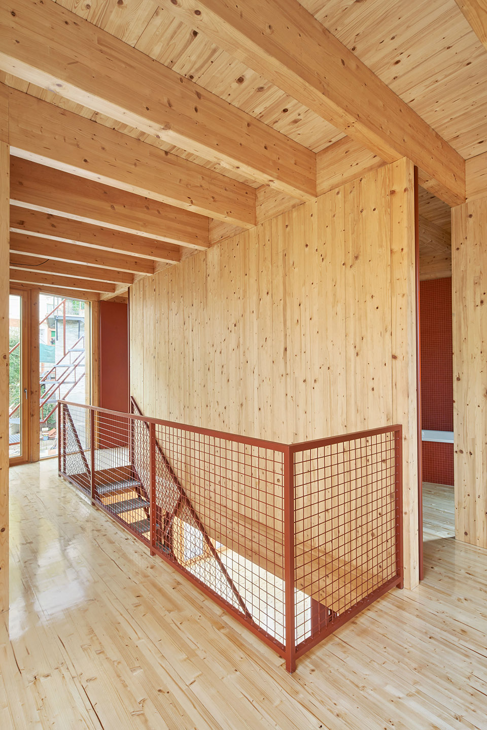 SINGLE FAMILY HOUSE IN LA FLORESTA, BARCELONA by ARQUITECTURAG 谷德设计网