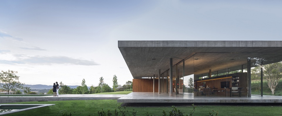 redux house studio mk27