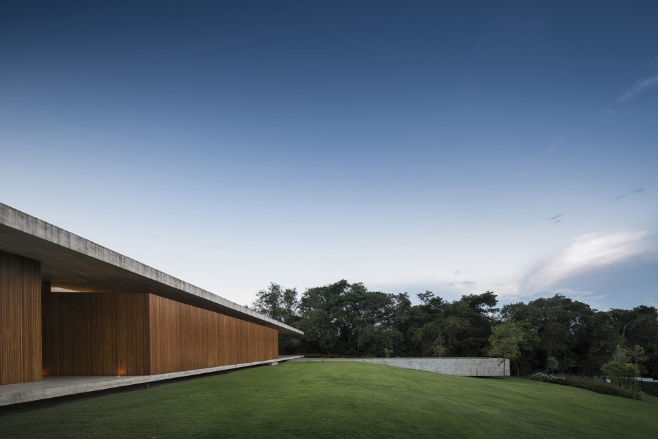 redux house studio mk27