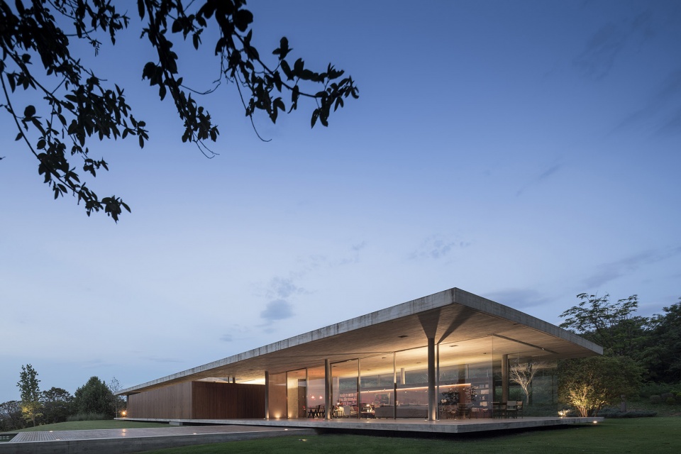 redux house studio mk27