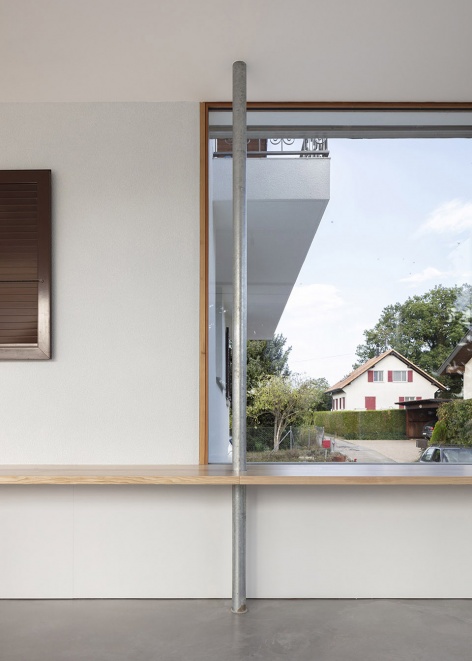 Extension and refurbishment of a private house by Studio 17 Architectes 1
