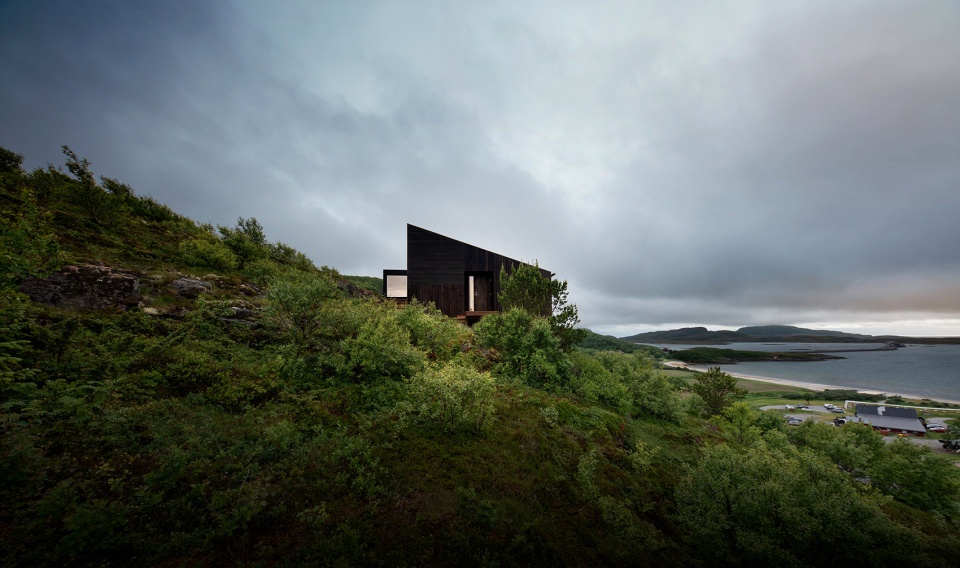 Cabin Stokkøya by Kappland arkitekter AS